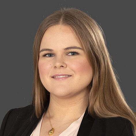 Julie Steinnes photo